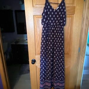 Women’s Sienna Sky size M maxi dress, worn once